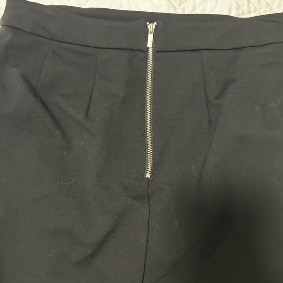 Pencil black skirt, pockets, size 10, split in the back, never worn - Picture 3 of 6